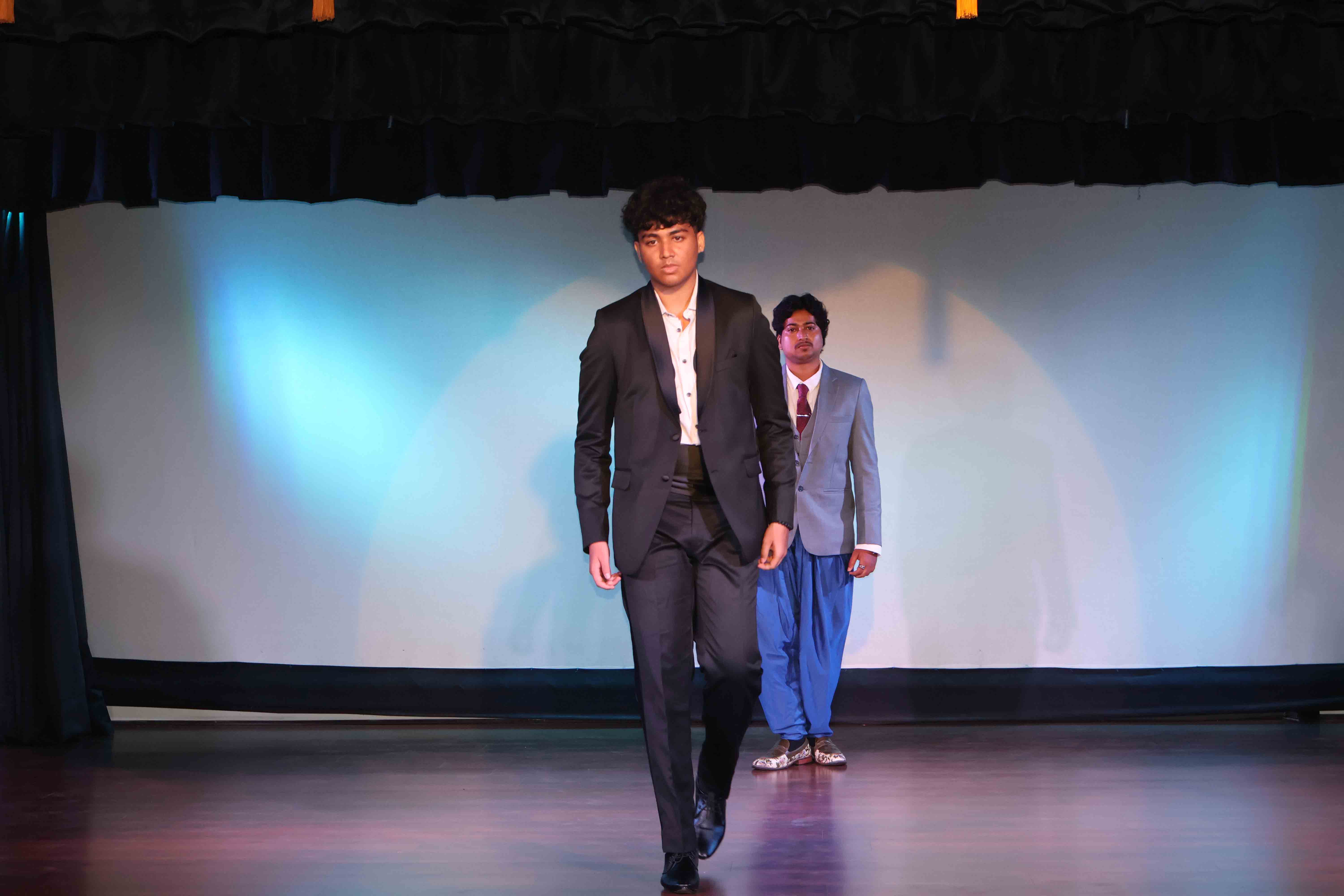 Gallery Photo 58