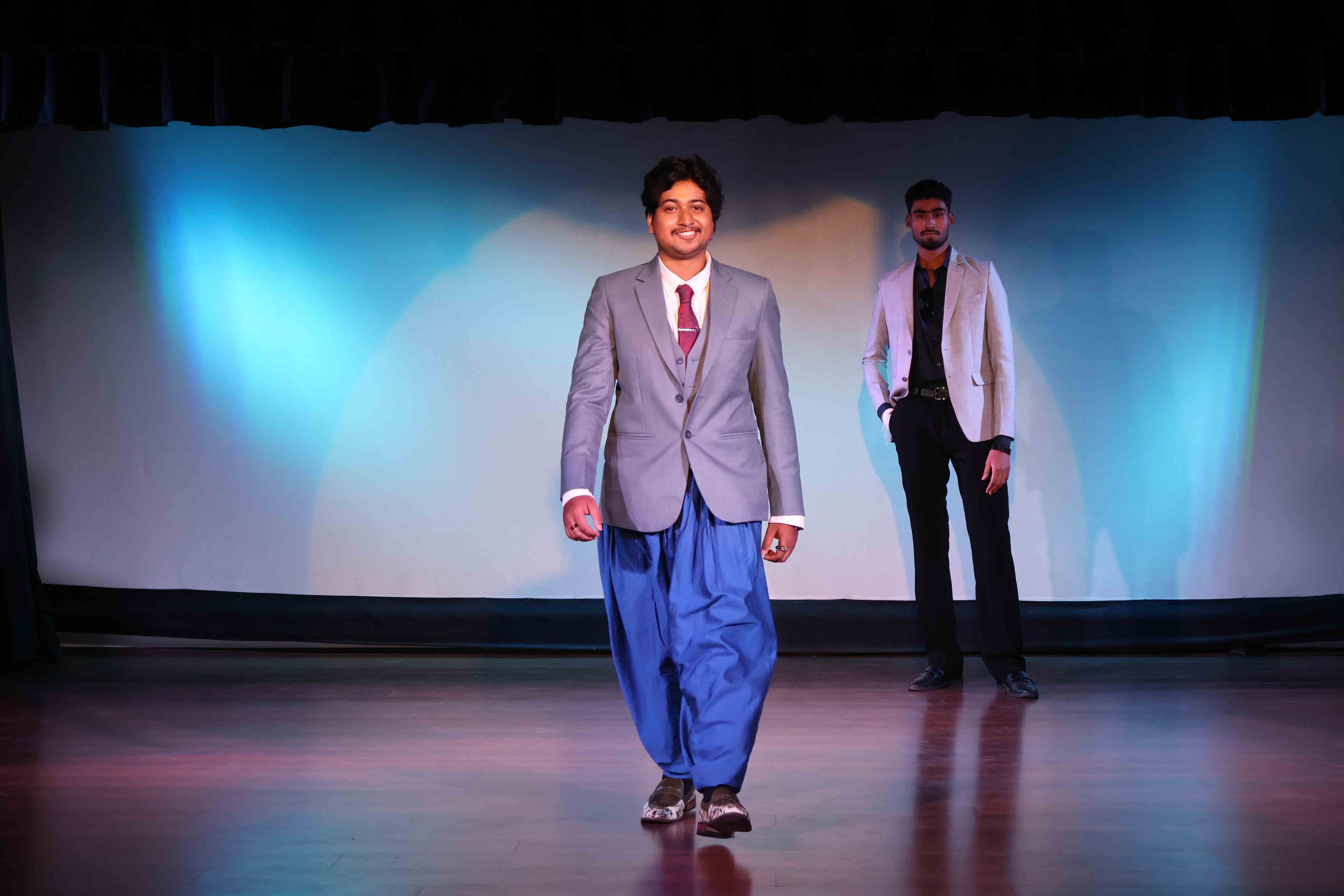 Gallery Photo 59